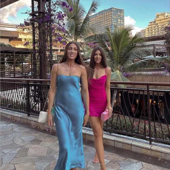 More To Come Dresses & Skirts - Chic Fuchsia Mini Dress